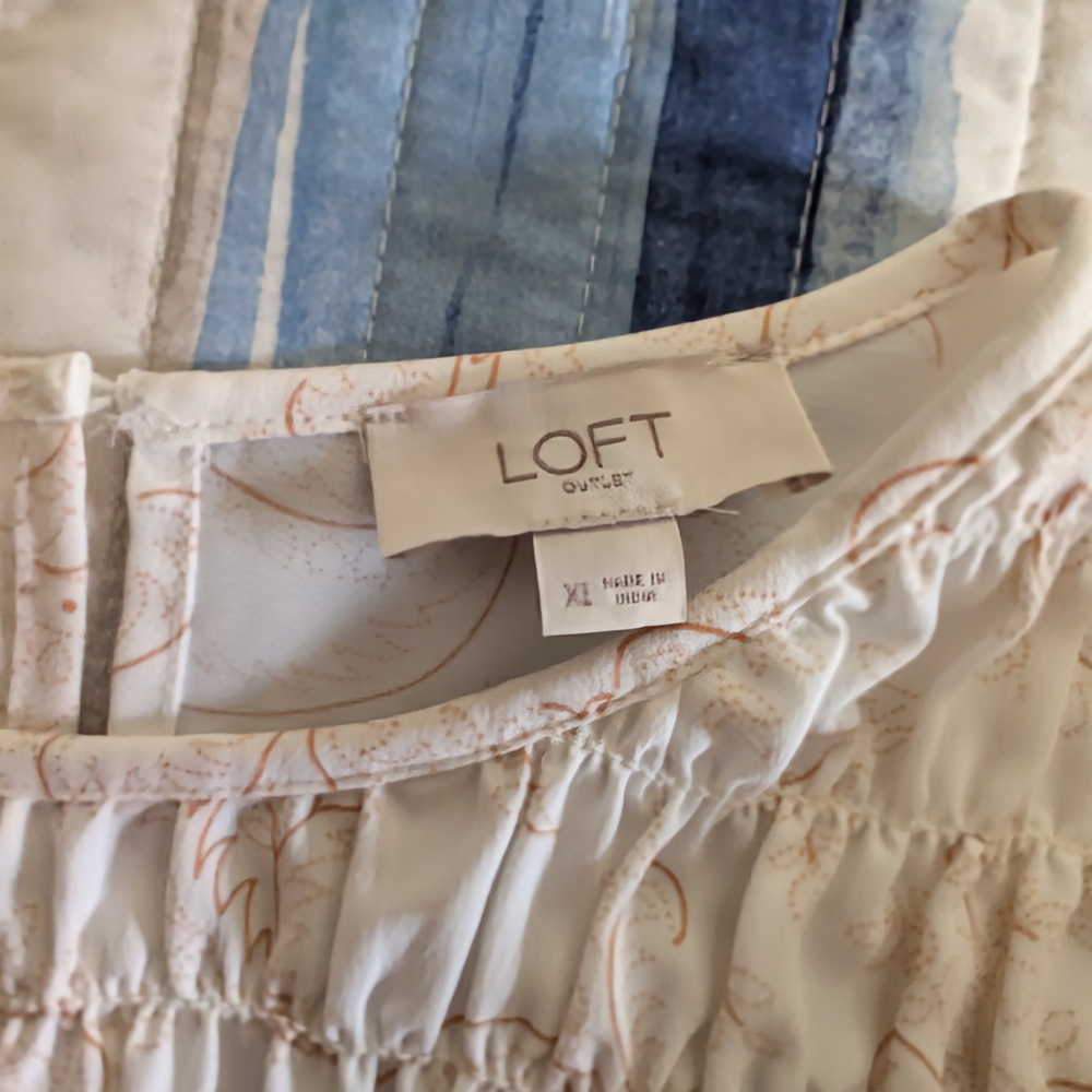 Loft Cream Blouse With Subtle Pattern - image 3